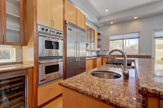 Building Photo - Stunning 4-Bedroom Home for Lease – Prime ...