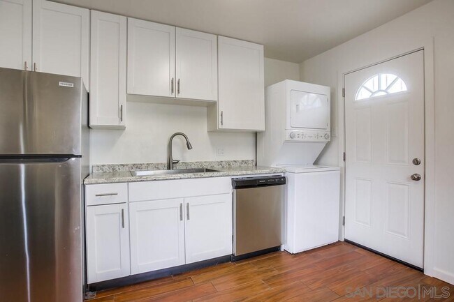 Building Photo - 3311 Clairemont Mesa Blvd