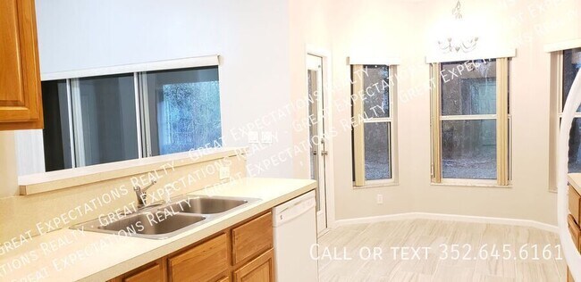 Building Photo - 6499 N Airmont Dr