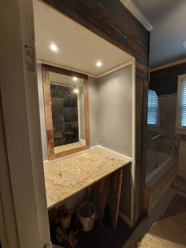 Building Photo - 79 S Lafayette St