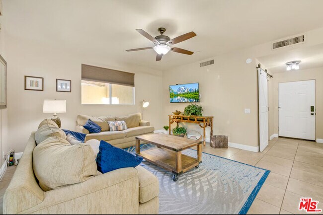 Building Photo - 78225 Cabrillo Ln