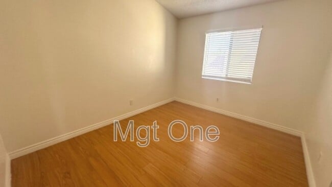 Building Photo - 13331 Barcelona Pl