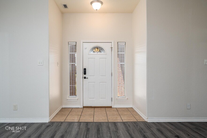 Building Photo - 1410 Tulane Dr