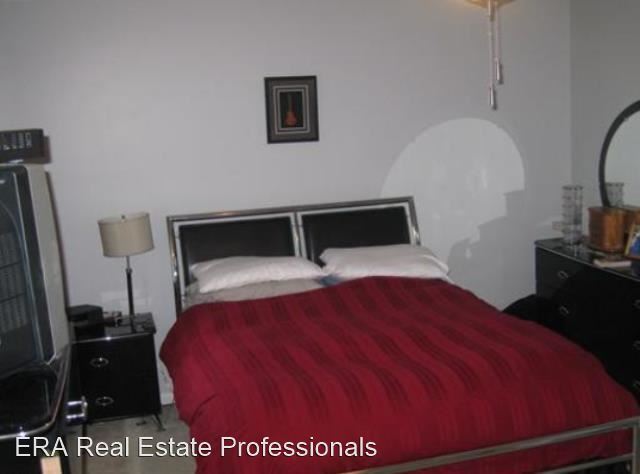 Building Photo - 2 br, 1.5 bath House - 3902 Inverness Road