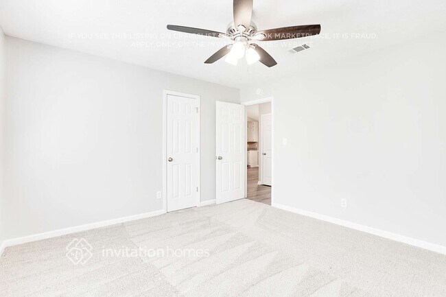 Building Photo - 110 Bradley Pl