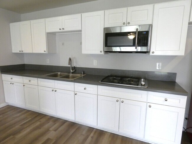 Building Photo - 12712 Downey Ave
