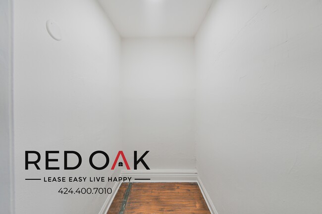 Building Photo - 523 1/3 S Westmoreland Ave-401