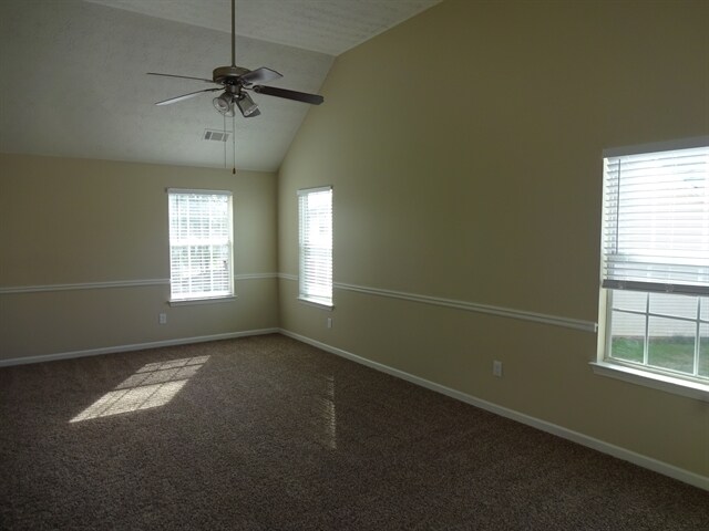 Building Photo - 3738 Renfroe Ave