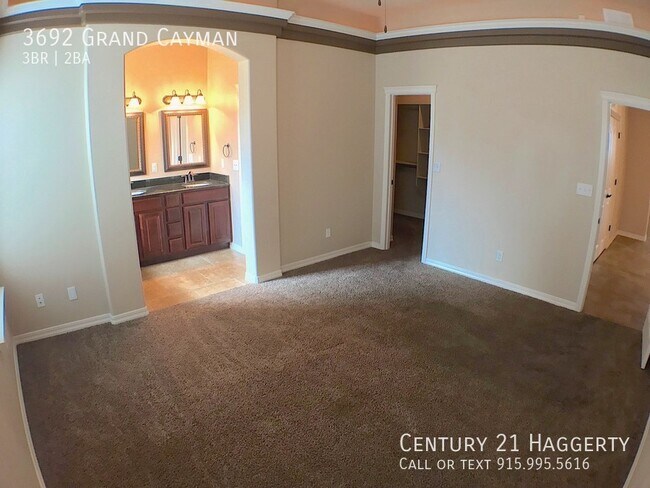 Building Photo - 3692 Grand Cayman Ln