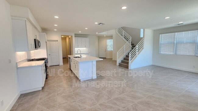 Building Photo - 43345 Passagio Lago Way