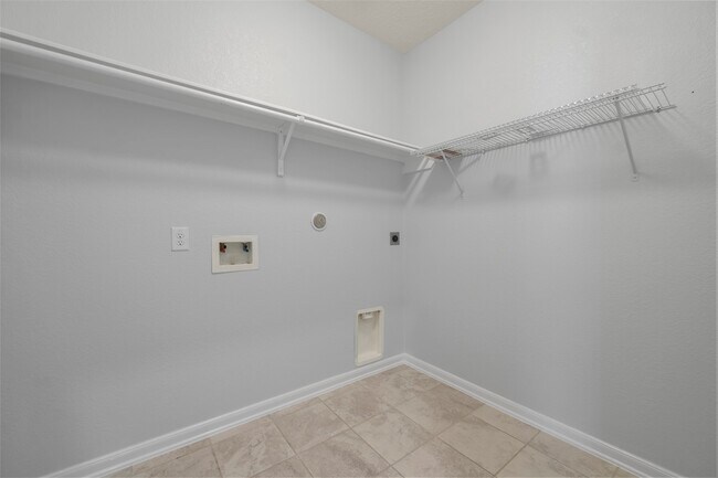 Building Photo - 28314 Buffalo Fork Ln