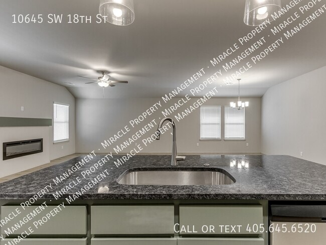 Building Photo - 10645 SW 18th St