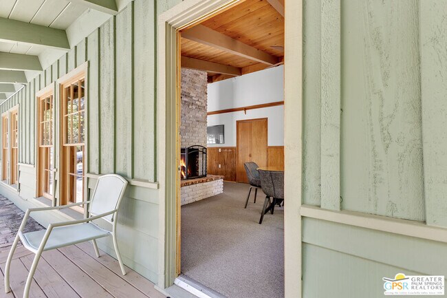 Building Photo - 25465 Seneca Dr