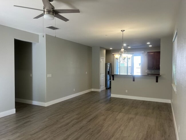 Building Photo - Charming Single-Story 3BR Home in Sacramen...