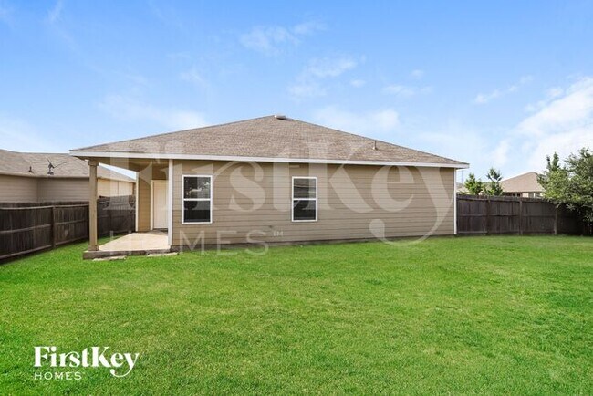 Building Photo - 168 Fabarm Ln