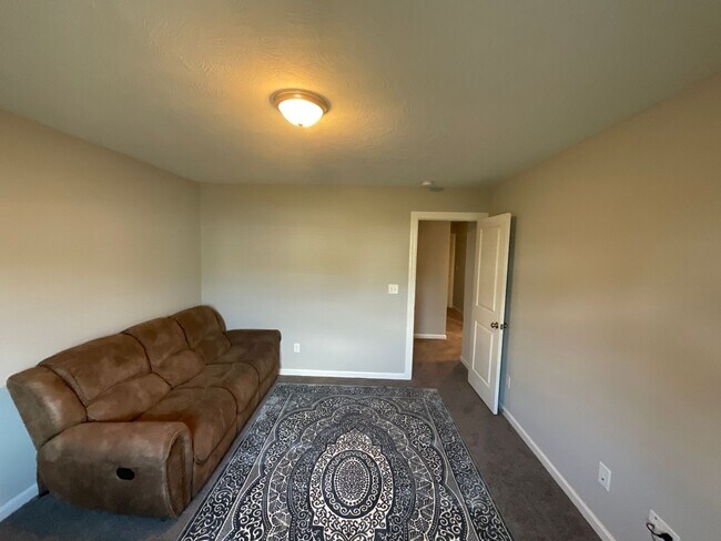 Building Photo - 1283 Cobblefield Dr