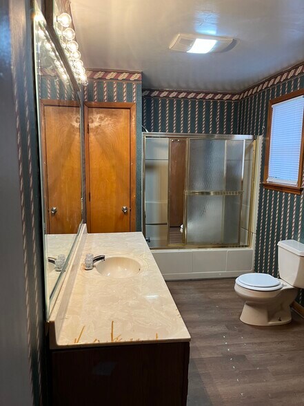 Building Photo - 2608 Jenkins St