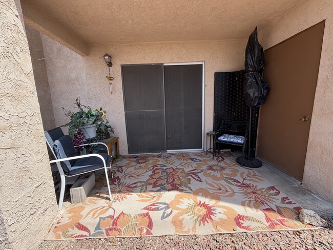 Building Photo - 1280 Mohave Dr