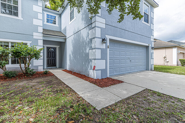 Building Photo - 8014 Ridgehill View Rd