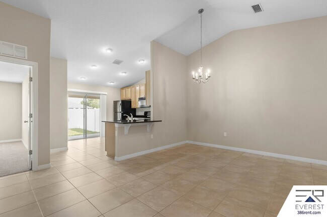 Building Photo - 25 Louisville Dr