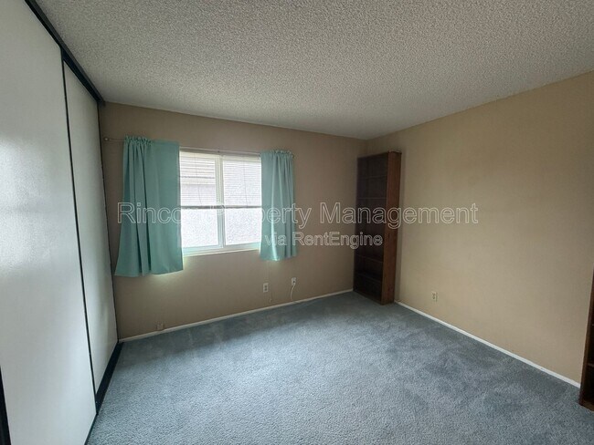 Building Photo - 6033 Tahoe Pl