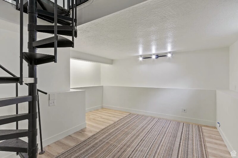 Building Photo - 208 Ogden Canyon Rd