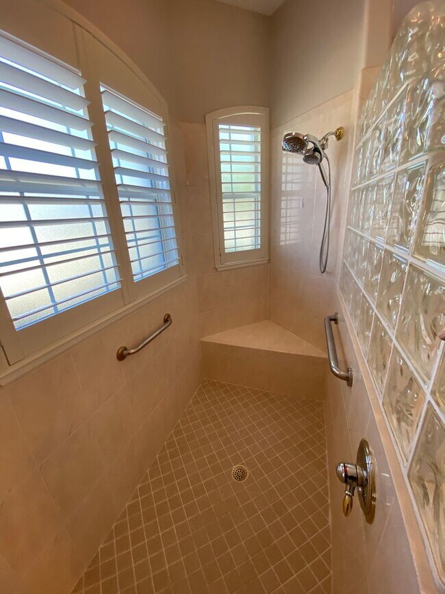 Building Photo - Spectacular and Luxurious Turnkey ANNUAL Lease in The Village of Bridgeport