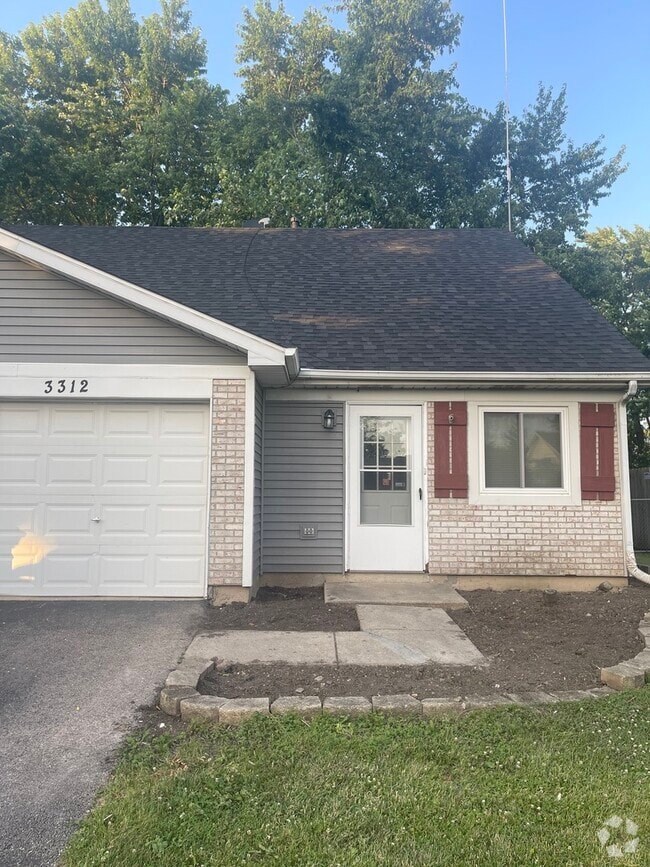 Building Photo - 3312 Fox Hill Rd