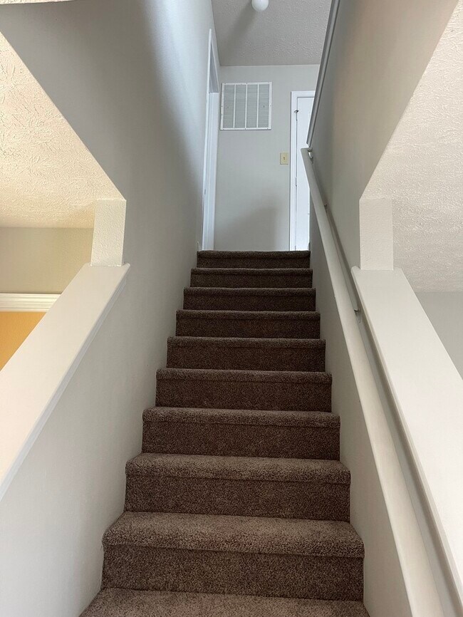 Building Photo - 1605 Matthew Allen Cir