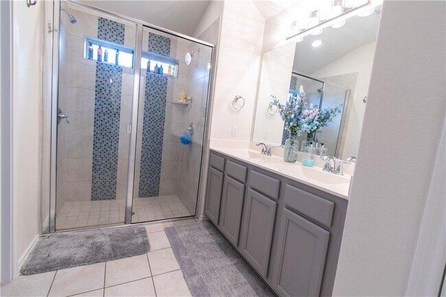 Building Photo - 3009 Armidale Dr