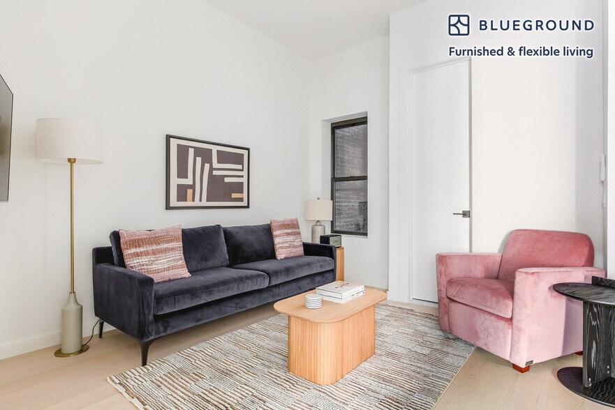 Primary Photo - 230 W 72nd St