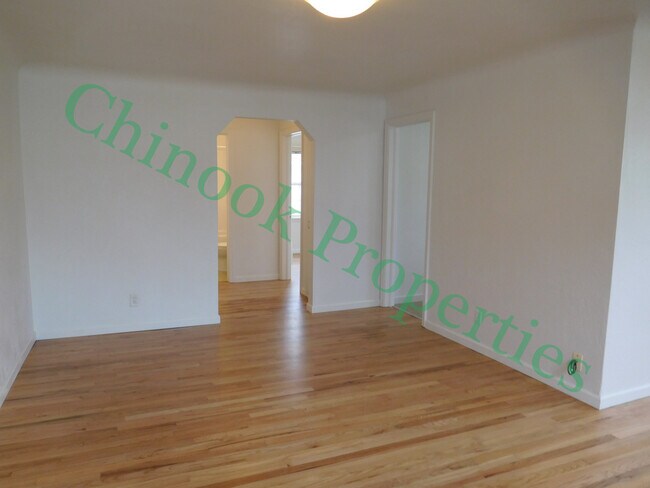 Building Photo - 1578-1580 Olive St