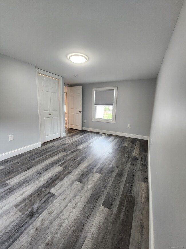 Building Photo - 615 Marion Ave