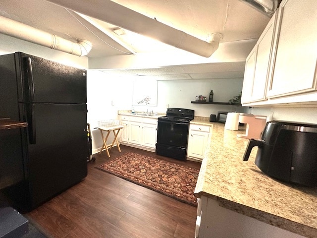 Building Photo - 1305 Stratford Ave