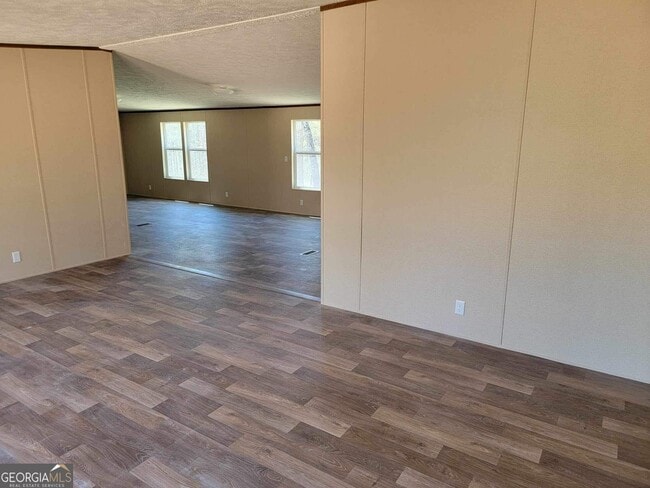 Building Photo - 5012 N Hwy 29