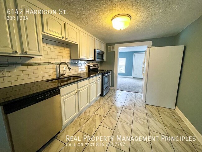 Building Photo - 6142 Harrison St