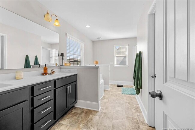 Building Photo - 192 Haynes Church Rd