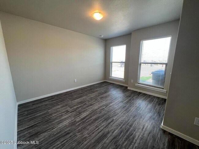 Building Photo - 2104 N Avenue K