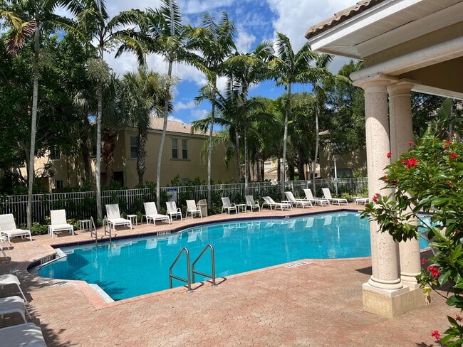 Building Photo - 4811 NW 58th Manor