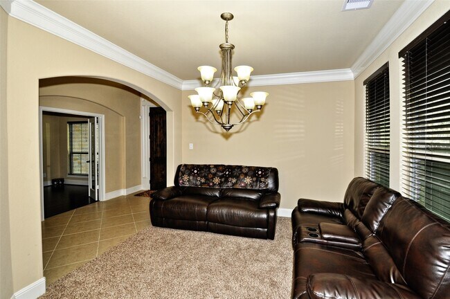 Building Photo - 17519 Murrayfield Ct