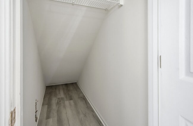 Building Photo - 1707-1709-1709 Juniper Dr