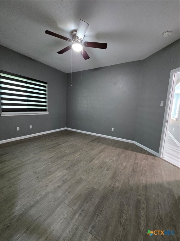 Building Photo - 2850 Bent Tree Dr
