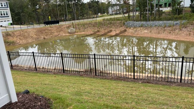 Building Photo - 2709 Hunter Woods Dr