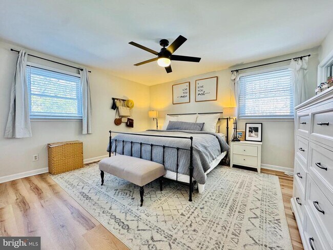 Building Photo - 1101 Harbour Dr