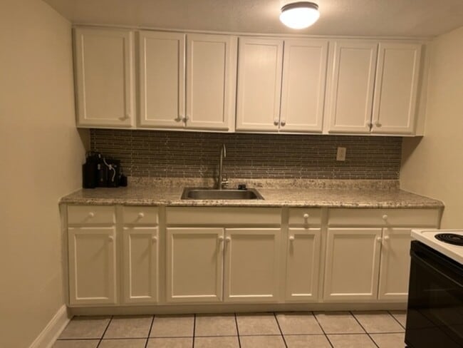 Building Photo - 4700 21st St N