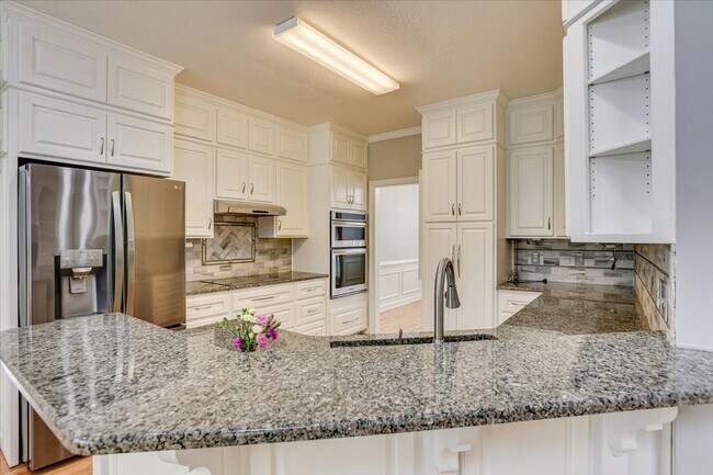 Building Photo - 4363 Wisteria Ct