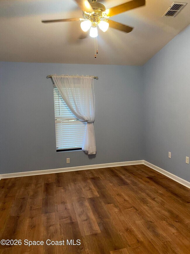 Building Photo - 4530 Radiant Way