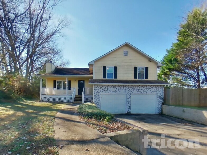 Building Photo - 1394 Winndale Rd