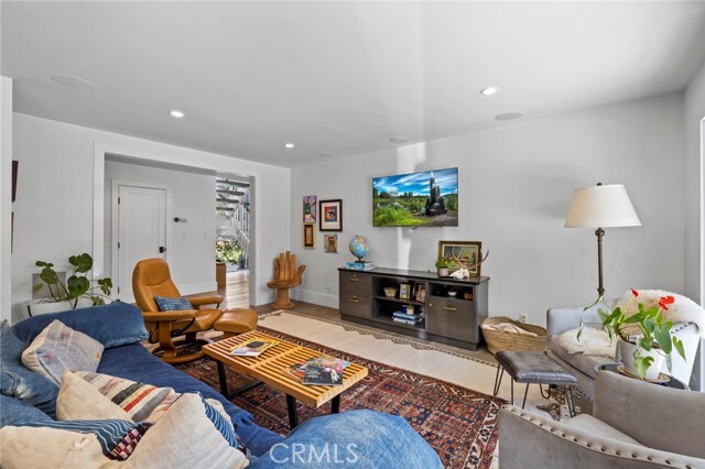 Building Photo - 1207 Mariners Dr