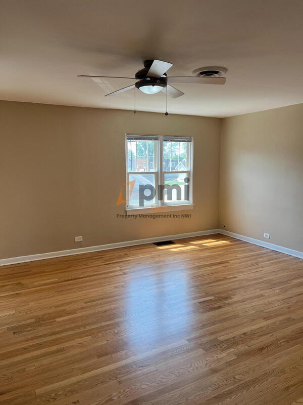 Building Photo - 7051 Kennedy Ave